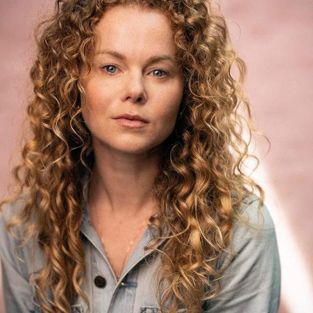 Amy Lennox
